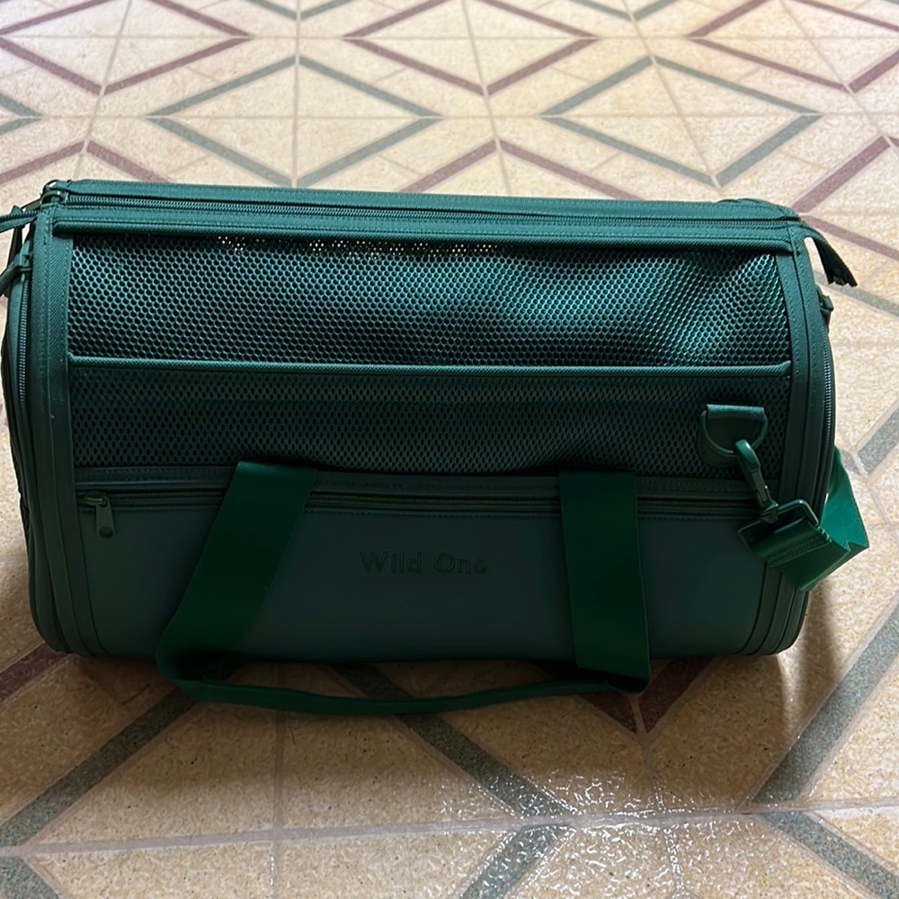 wild one pet carrier